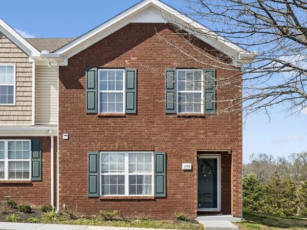 1749 Red Jacket Dr , Antioch, TN 37013