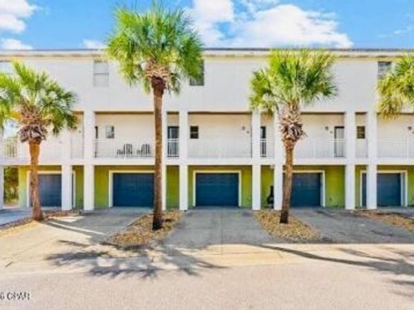 240 Bonita Circle , Panama City Beach, FL 32408