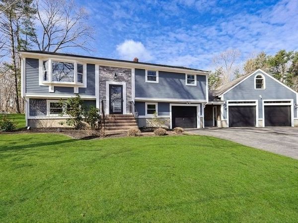 65 Ashtead Rd, Bridgewater, MA 02324