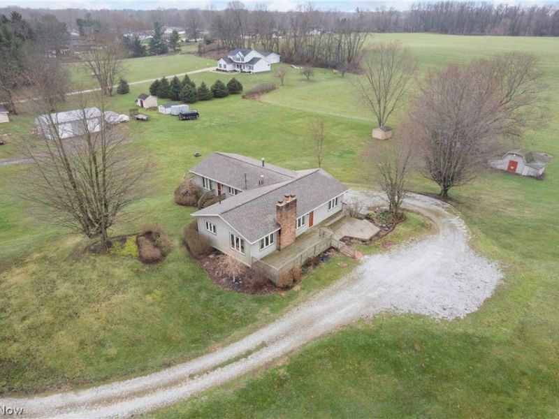 5626 Arlington Road , Clinton, OH 44216 Photo 3