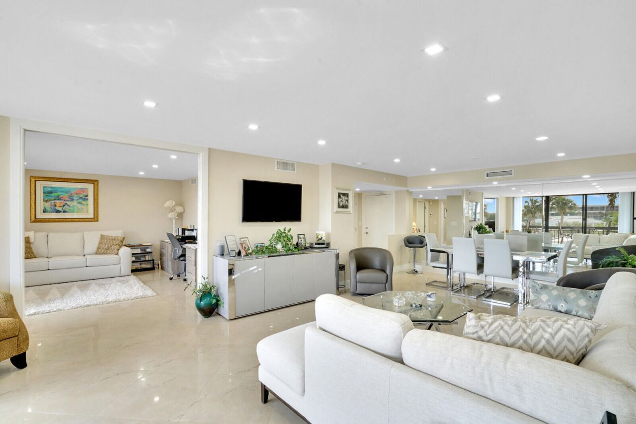 2697 N Ocean Boulevard, Unit F-205, Boca Raton, FL 33431 Photo