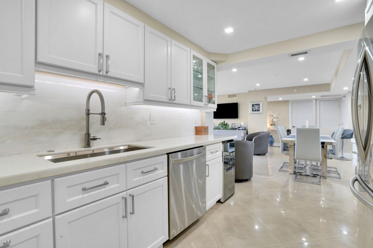 2697 N Ocean Boulevard, Unit F-205, Boca Raton, FL 33431 Photo