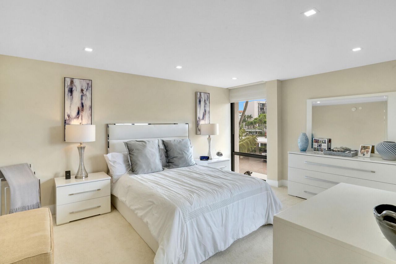 2697 N Ocean Boulevard, Unit F-205, Boca Raton, FL 33431 Photo