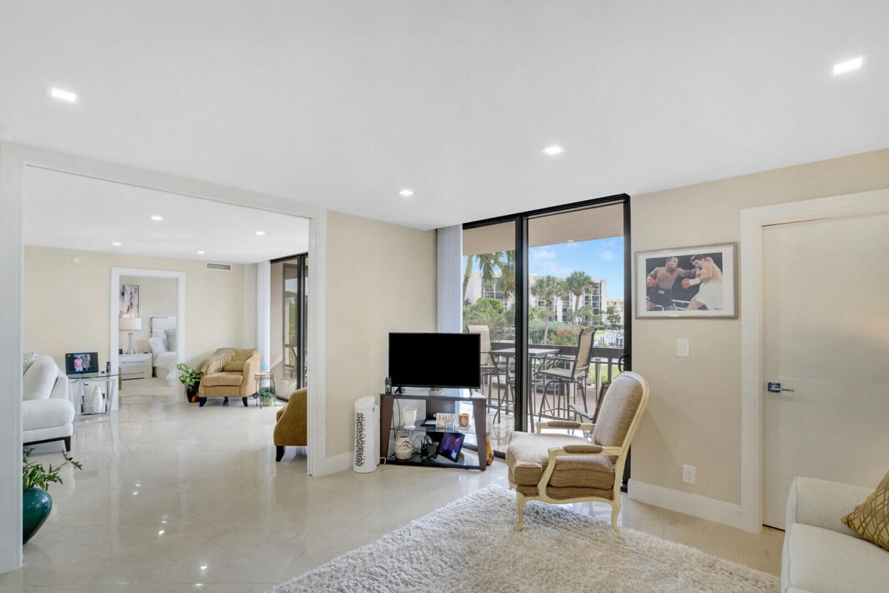 2697 N Ocean Boulevard, Unit F-205, Boca Raton, FL 33431 Photo