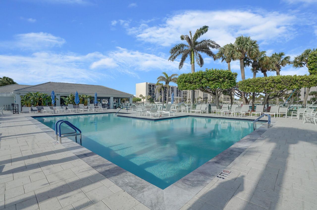 2697 N Ocean Boulevard, Unit F-205, Boca Raton, FL 33431 Photo