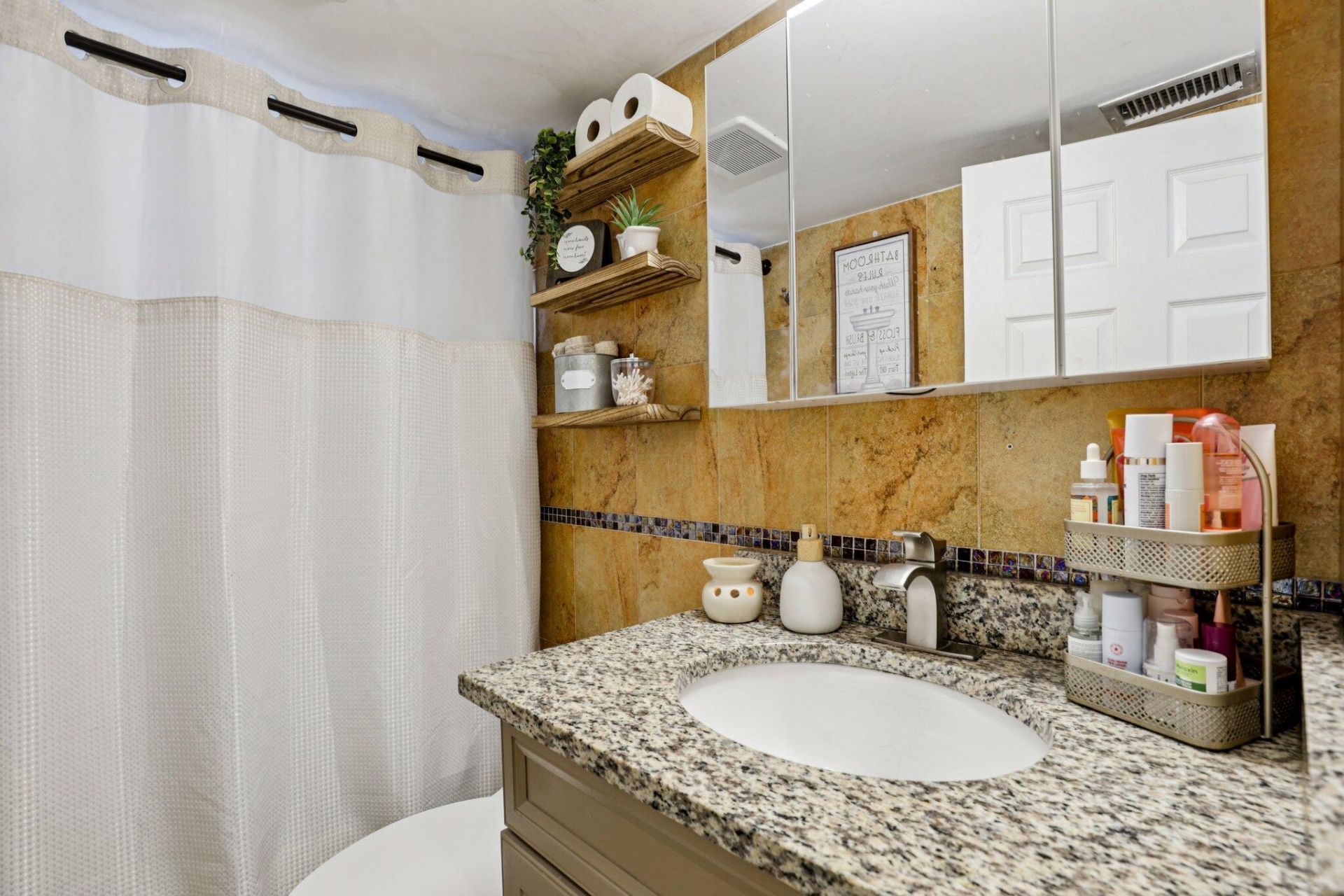 7803 NW 69th Terrace, Tamarac, FL 33321 Photo