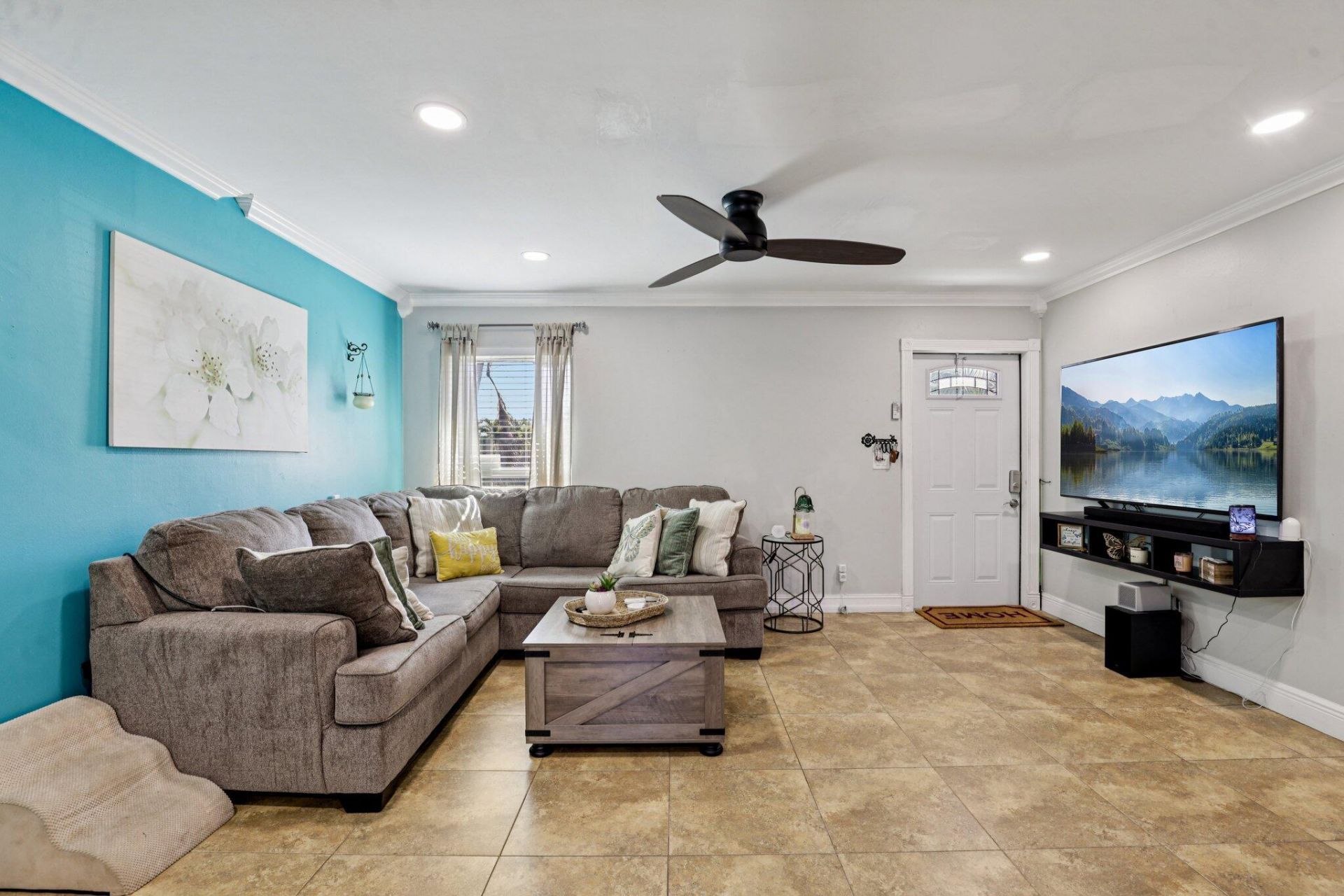 7803 NW 69th Terrace, Tamarac, FL 33321 Photo