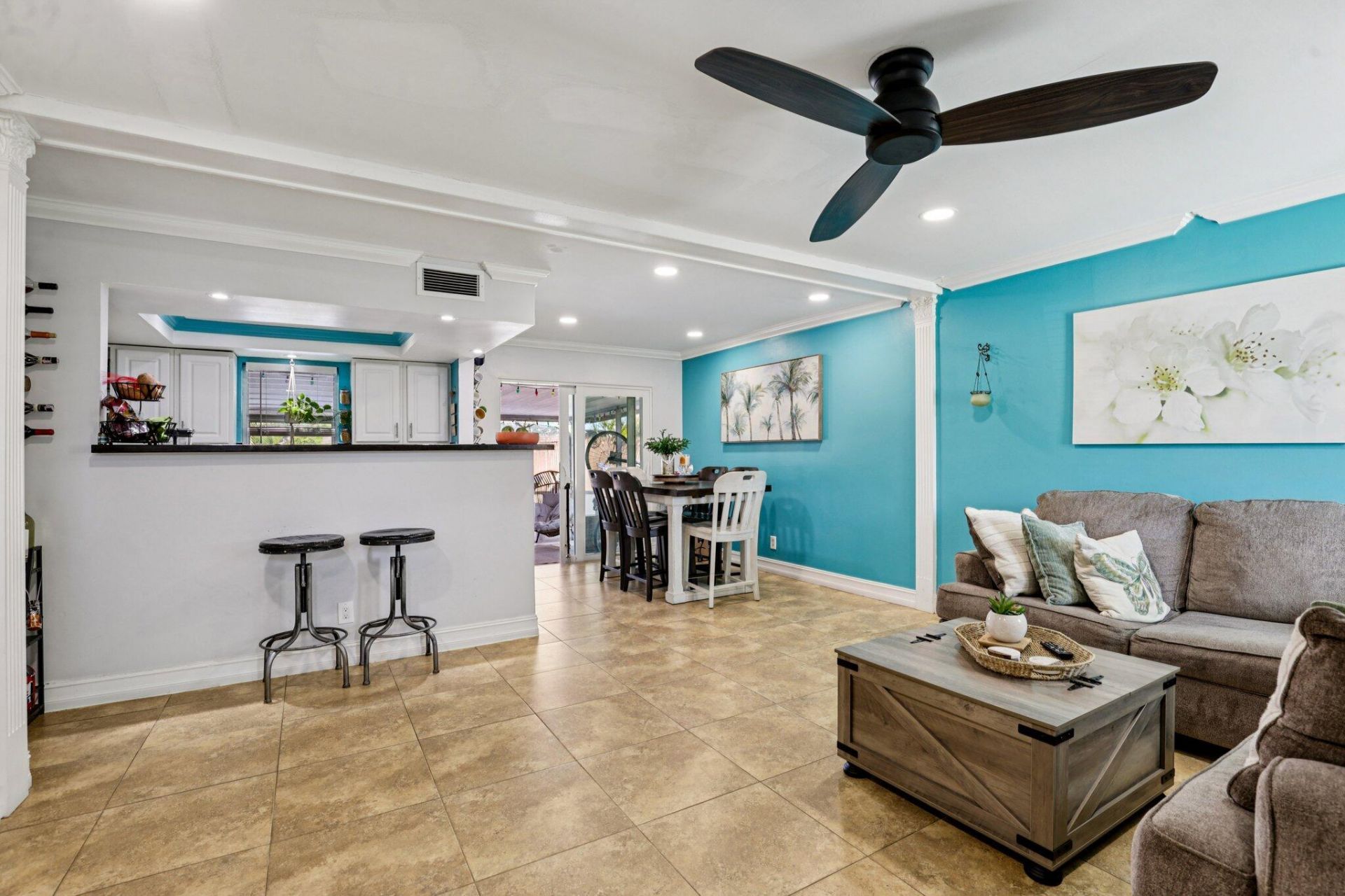 7803 NW 69th Terrace, Tamarac, FL 33321 Photo