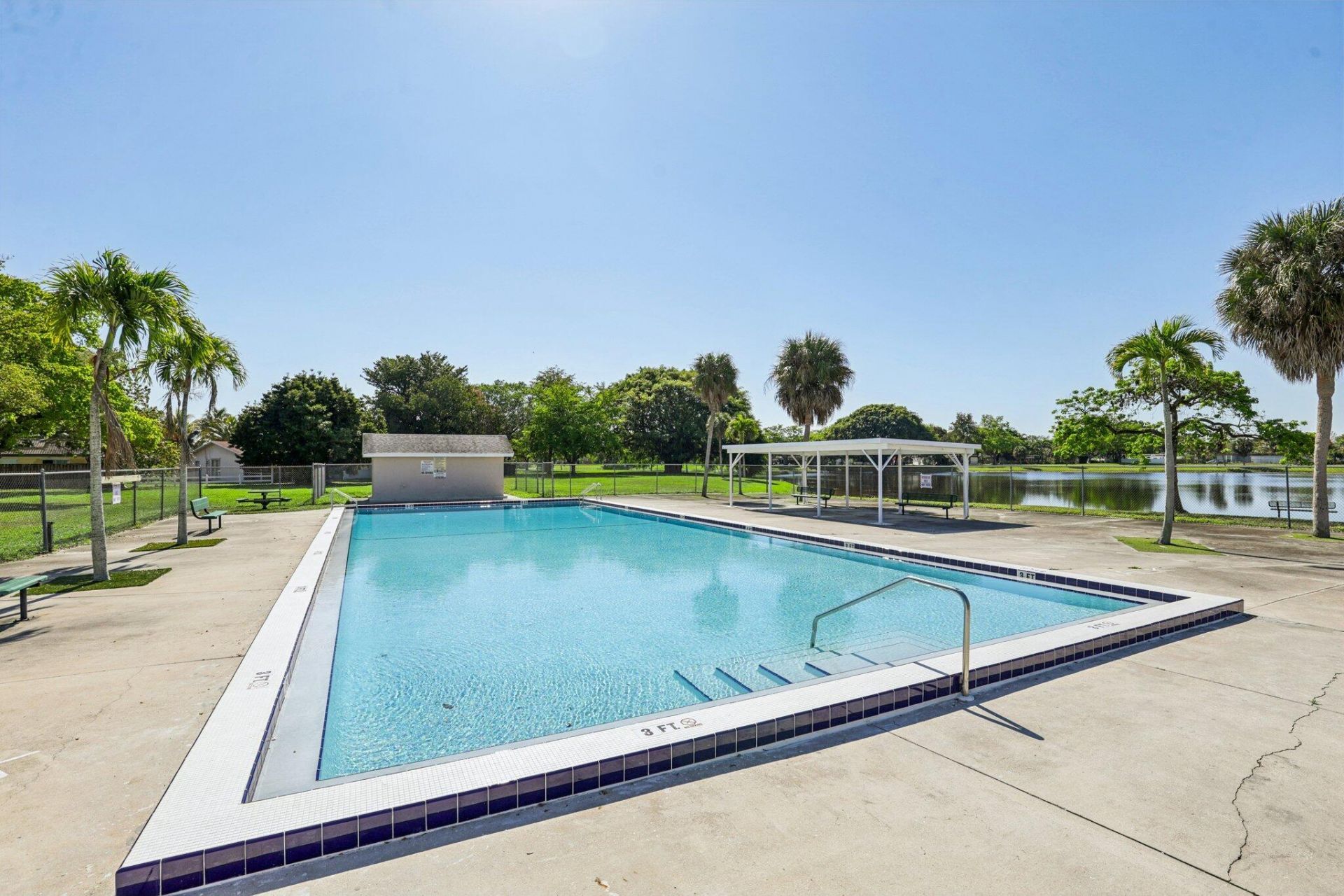 7803 NW 69th Terrace, Tamarac, FL 33321 Photo