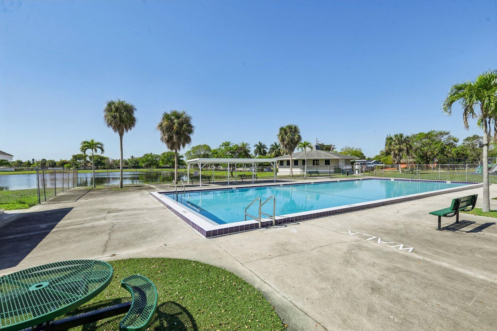 7803 NW 69th Terrace, Tamarac, FL 33321 Photo