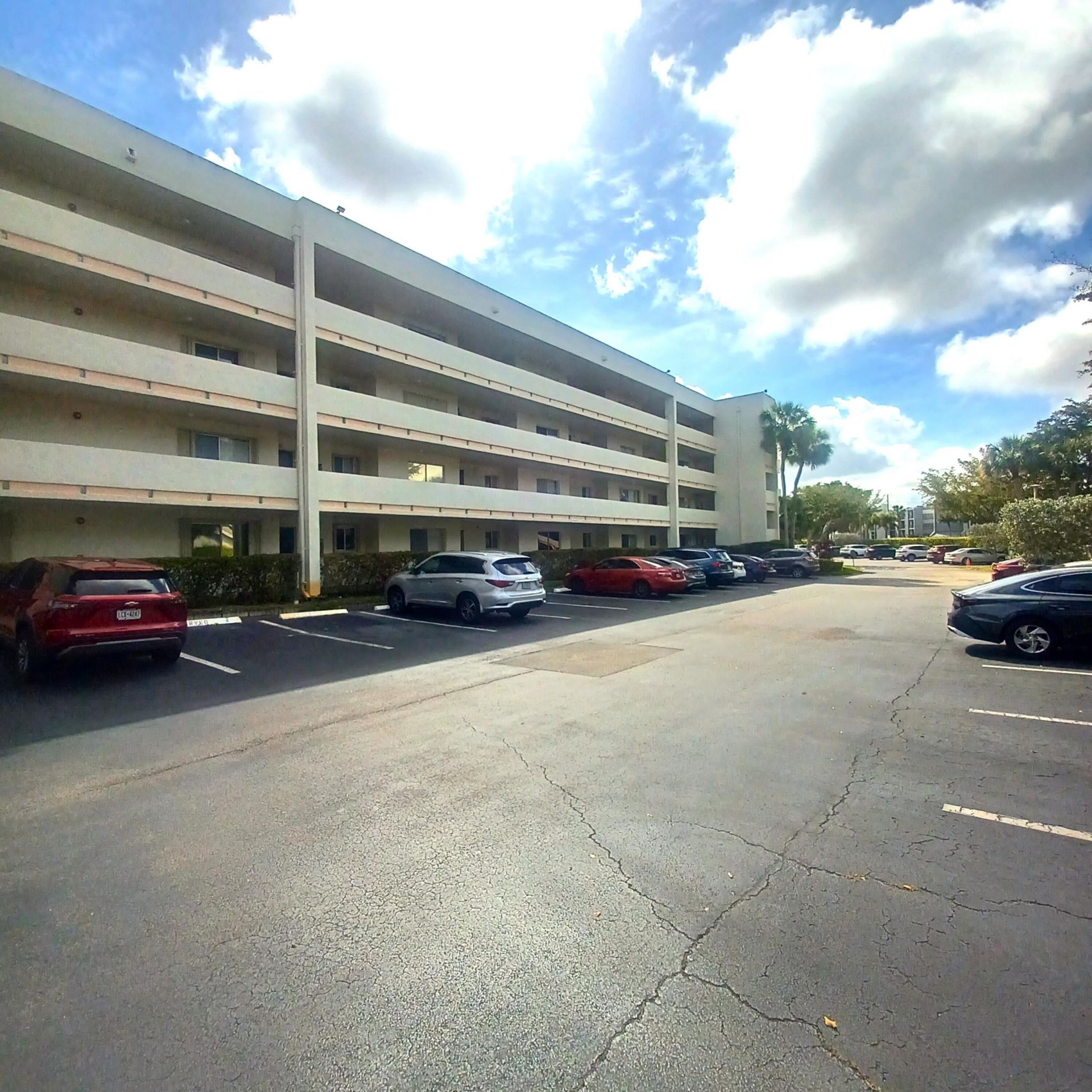 3186 Via Poinciana, Unit 311, Greenacres, FL 33467 Photo