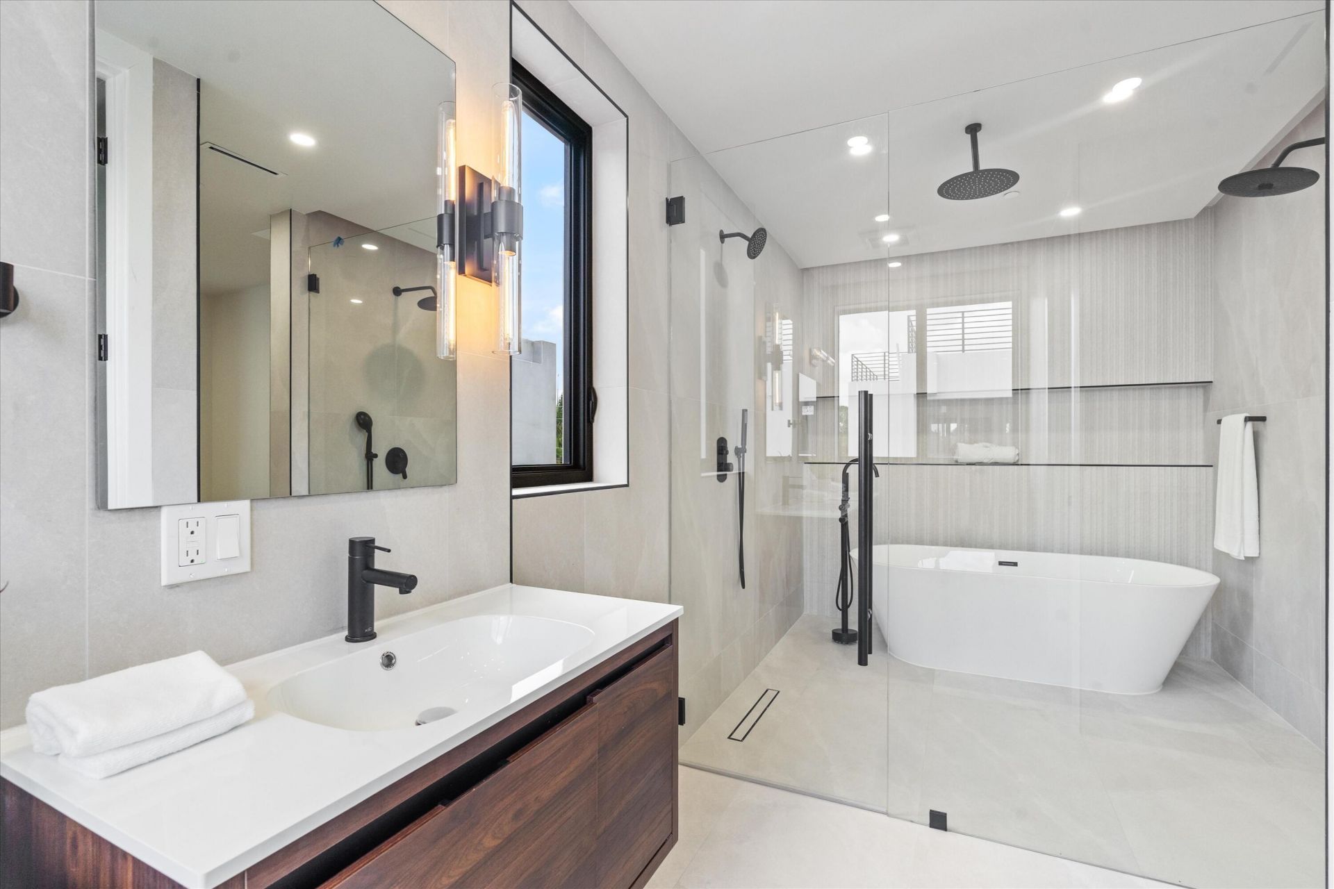 843 SW 14th Court, Unit 843, Fort Lauderdale, FL 33315 Photo