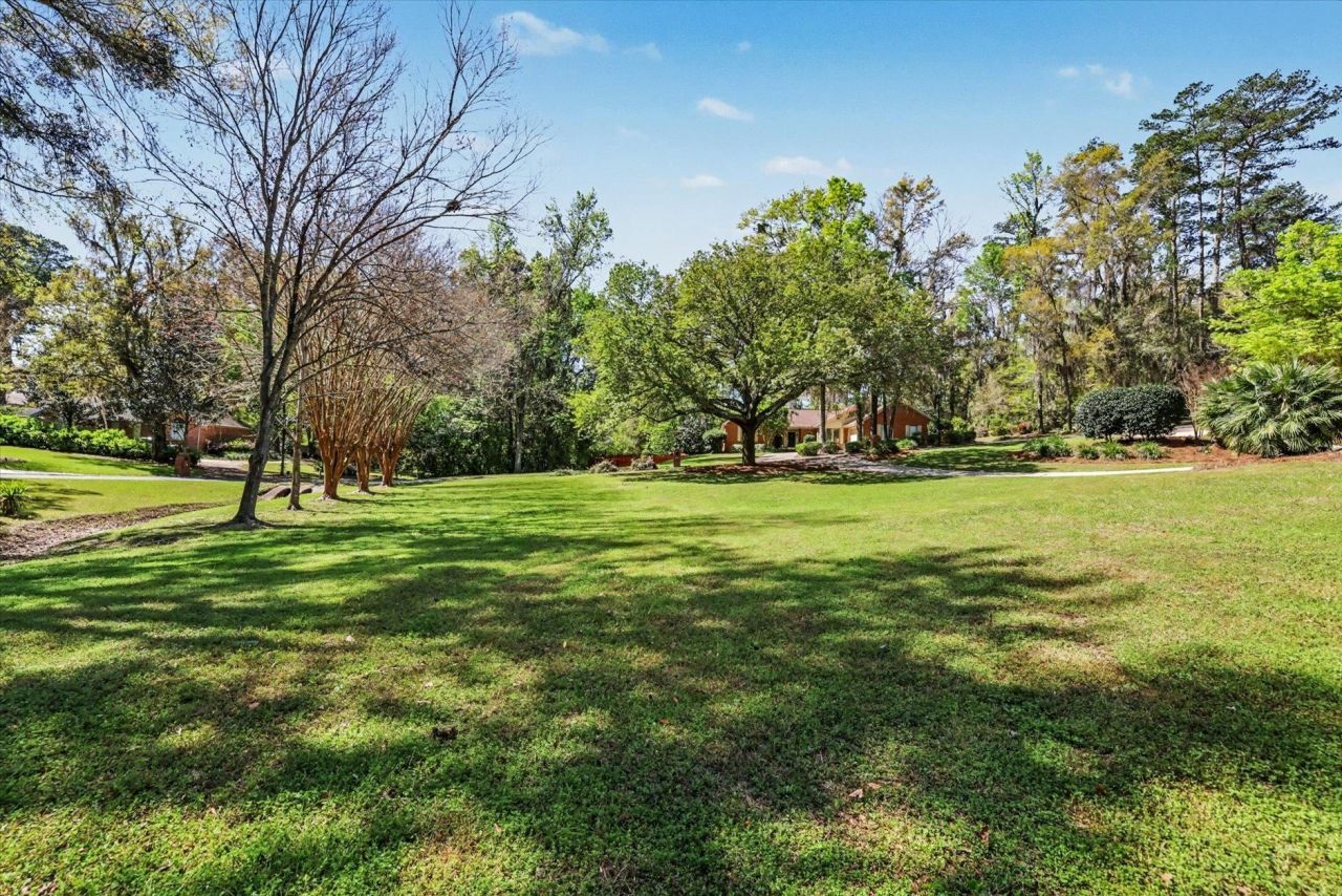 5335 Pembridge Place, Tallahassee, FL 32309 Photo