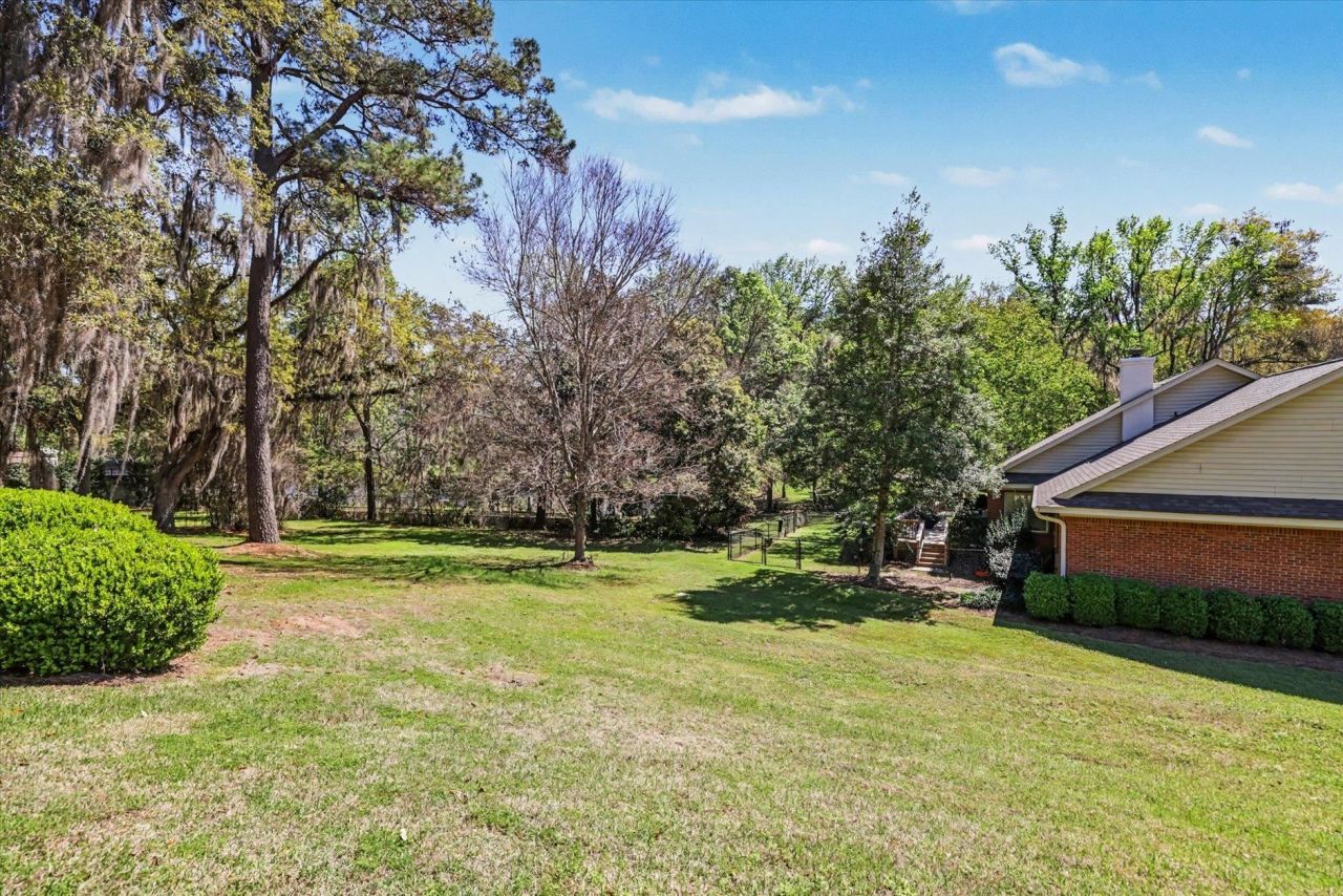 5335 Pembridge Place, Tallahassee, FL 32309 Photo