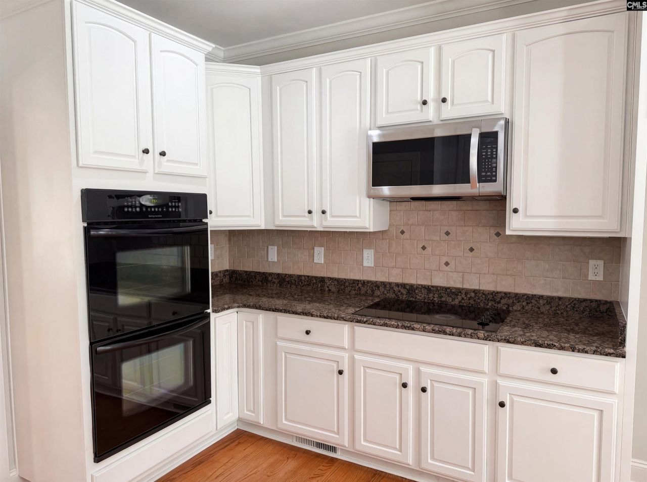 852 Indian Fork Road Photo 11