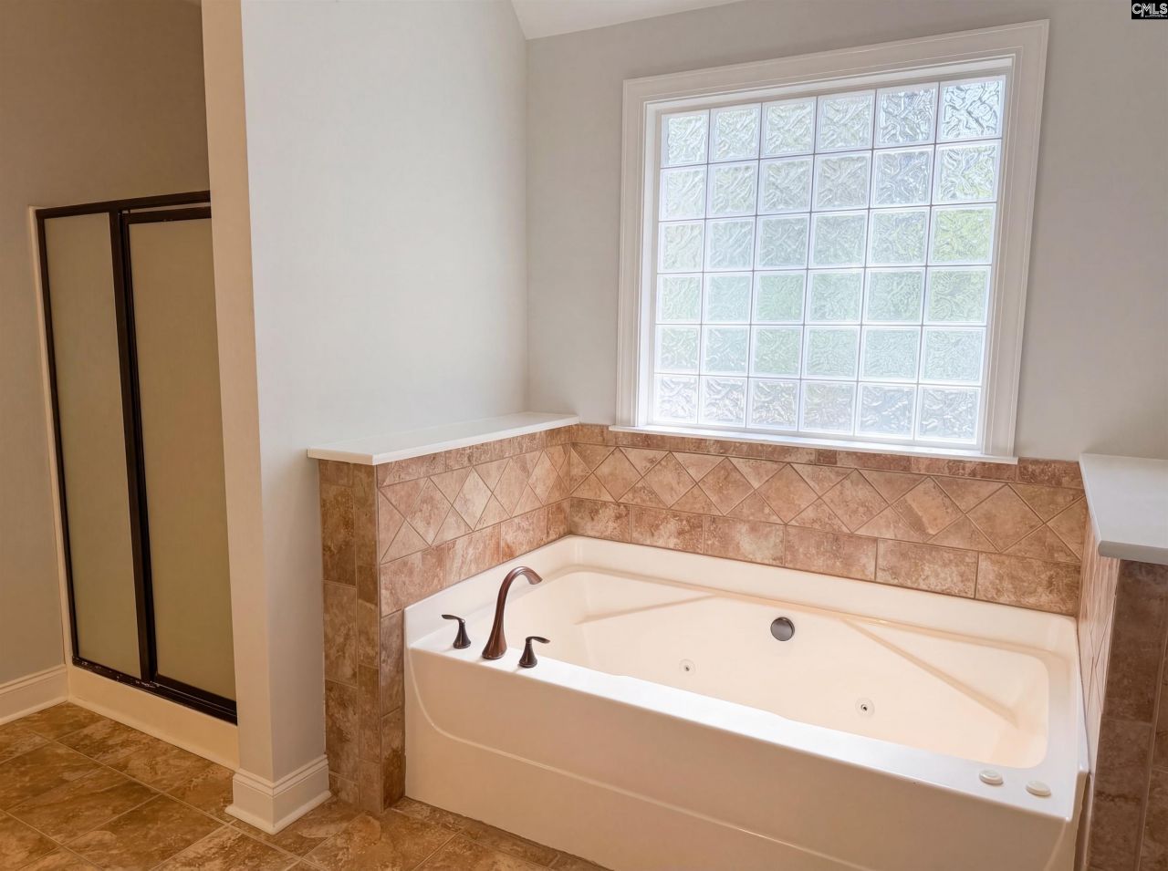 852 Indian Fork Road Photo 17