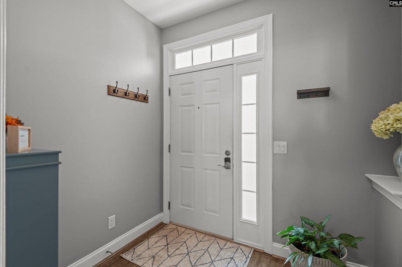 133 Waterway Court Photo 4