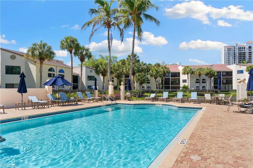 6500 Valen Way, Unit A203, Naples, FL 34108 Photo