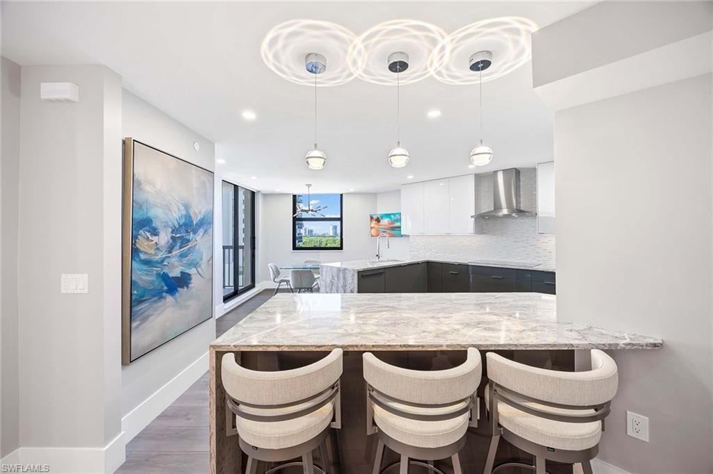 6075 Pelican Bay Blvd, Unit 605, Naples, FL 34108 Photo