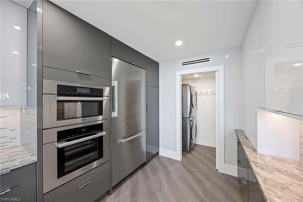 6075 Pelican Bay Blvd, Unit 605, Naples, FL 34108 Photo
