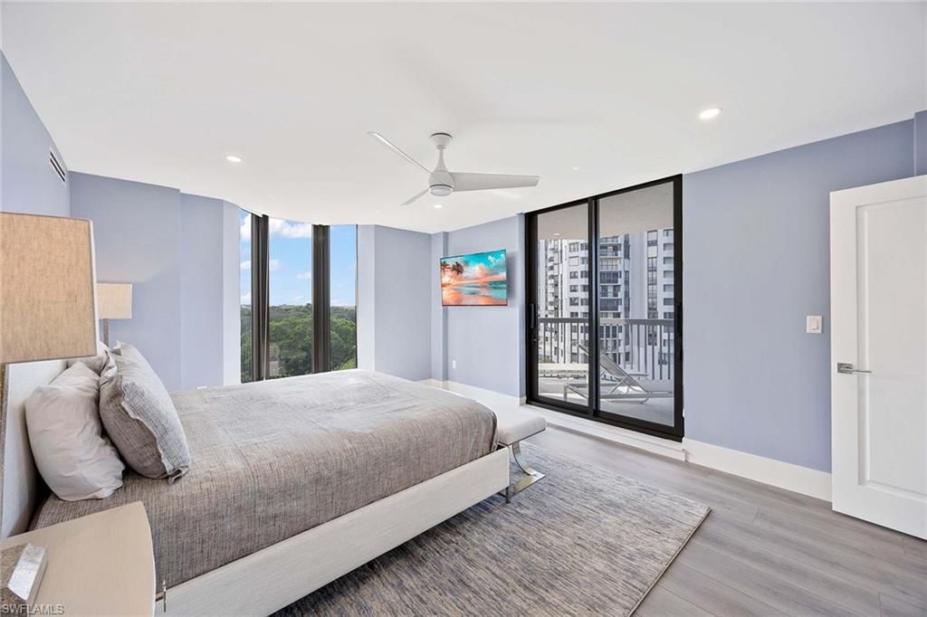 6075 Pelican Bay Blvd, Unit 605, Naples, FL 34108 Photo