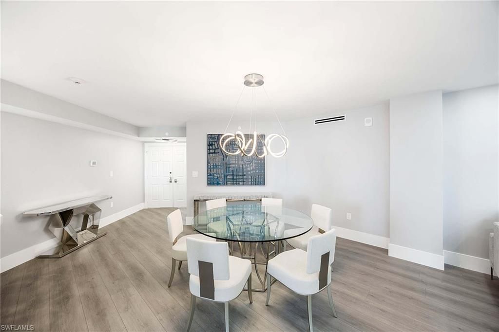 6075 Pelican Bay Blvd, Unit 605, Naples, FL 34108 Photo