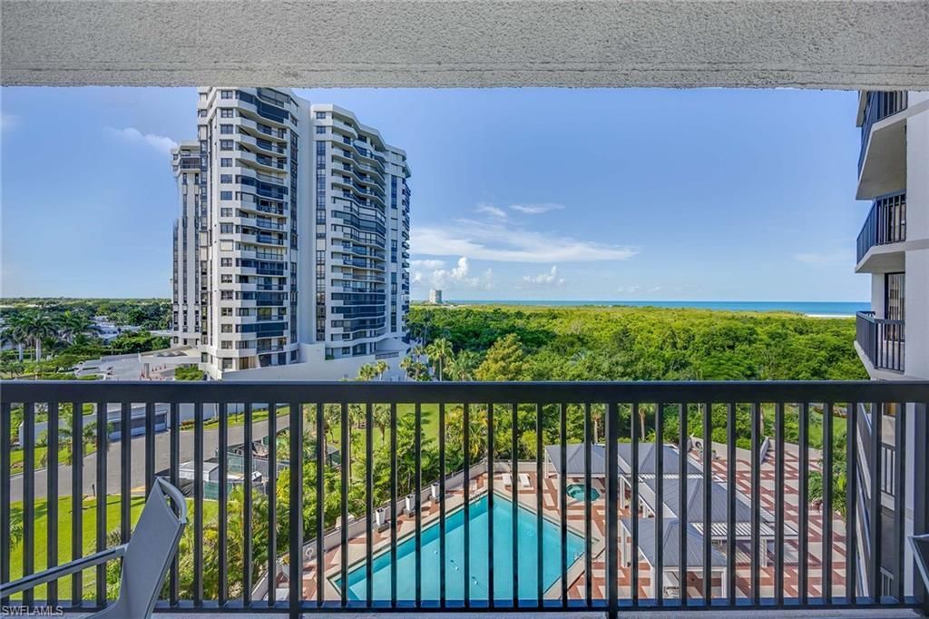6075 Pelican Bay Blvd, Unit 605, Naples, FL 34108 Photo