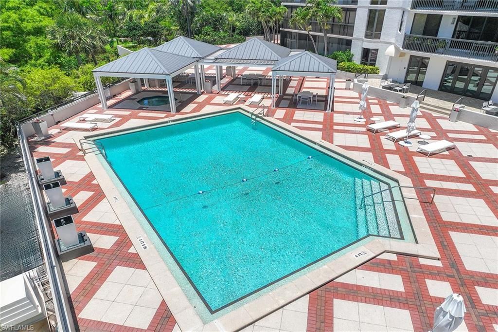6075 Pelican Bay Blvd, Unit 605, Naples, FL 34108 Photo