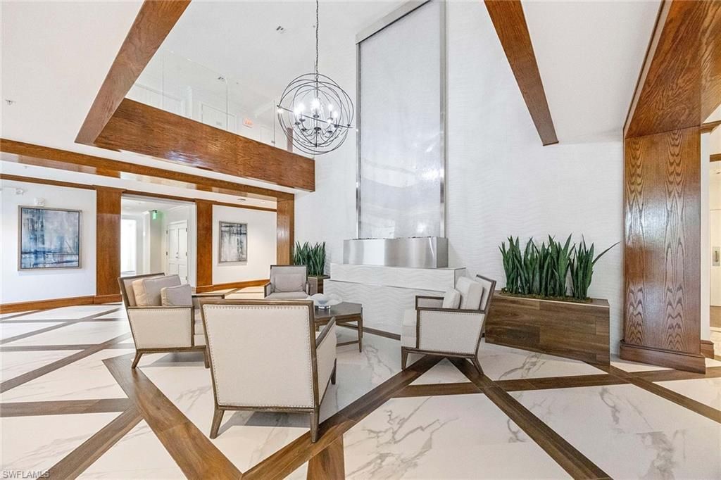 6075 Pelican Bay Blvd, Unit 605, Naples, FL 34108 Photo