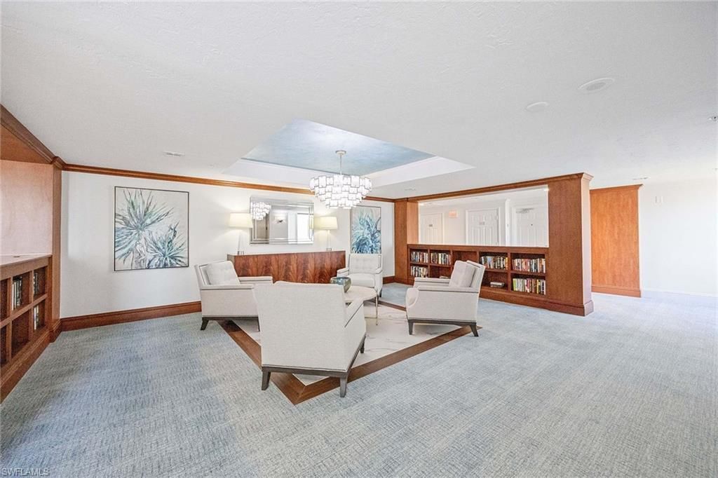 6075 Pelican Bay Blvd, Unit 605, Naples, FL 34108 Photo