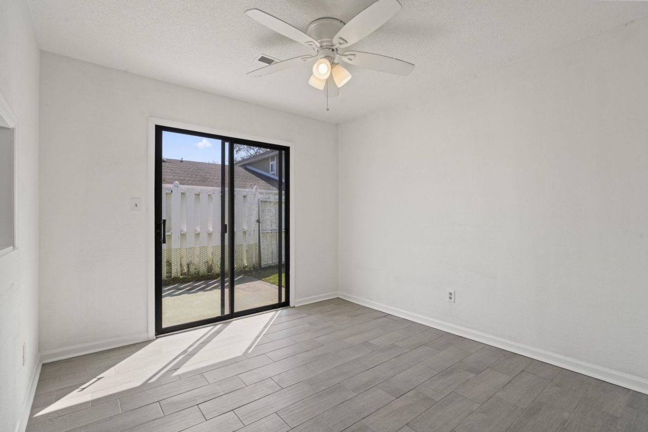 1411 Turkey Ridge Rd. Photo 10