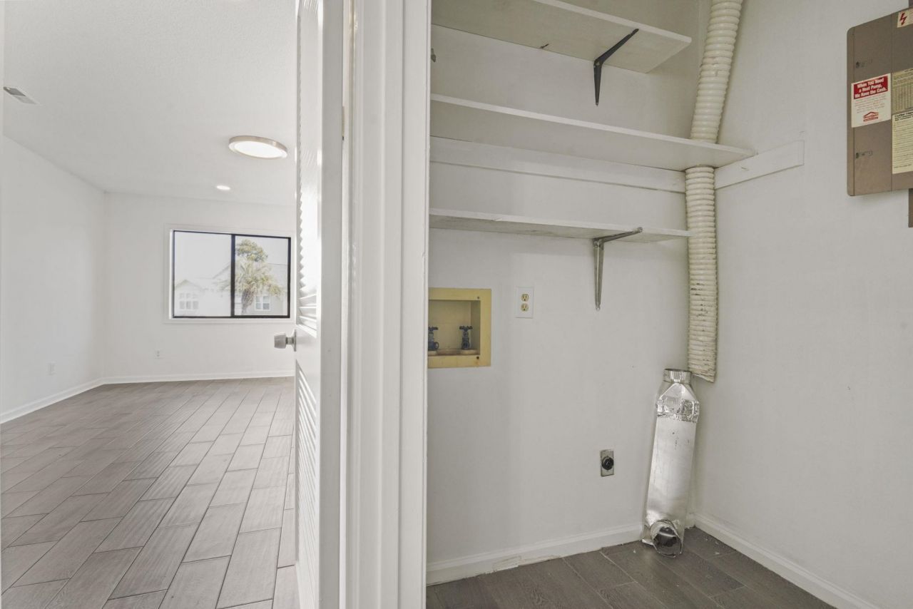 1411 Turkey Ridge Rd. Photo 12