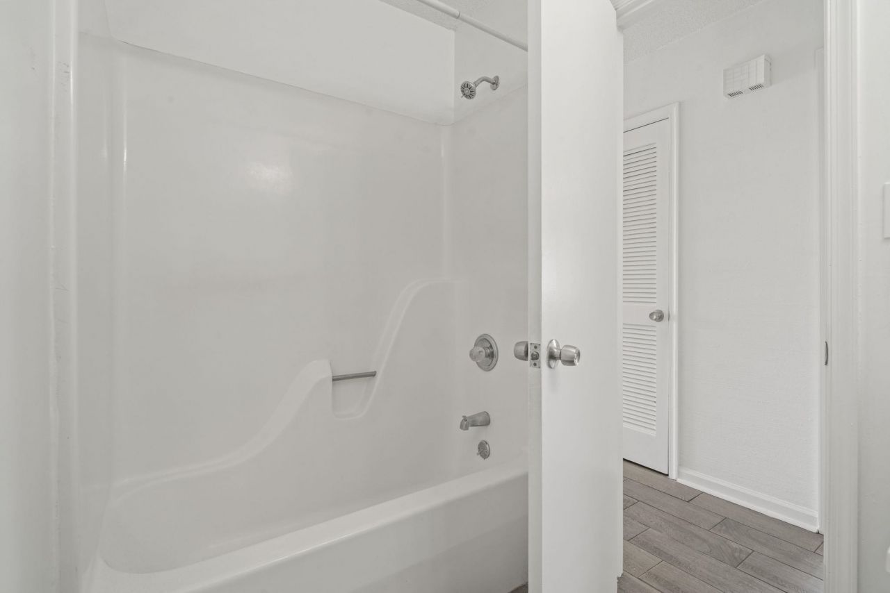 1411 Turkey Ridge Rd. Photo 16