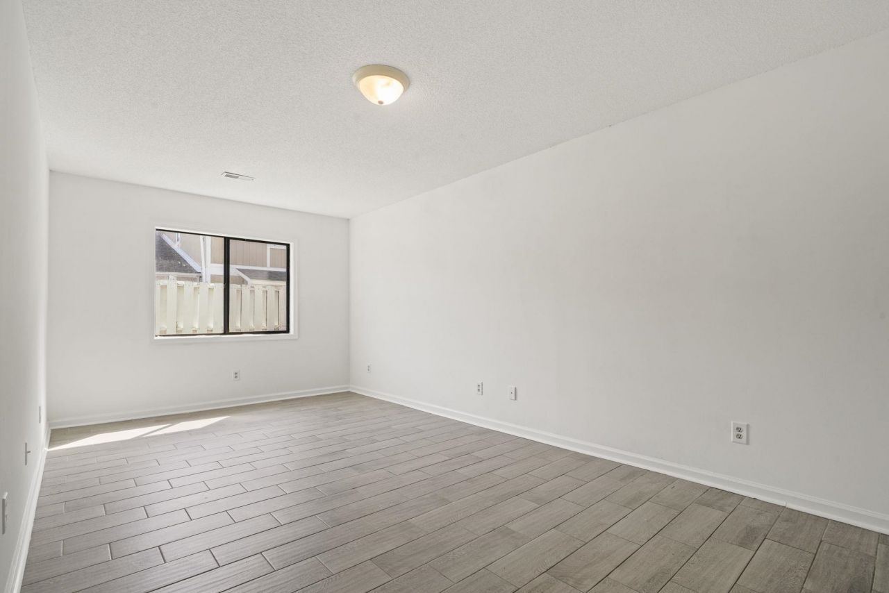 1411 Turkey Ridge Rd. Photo 17