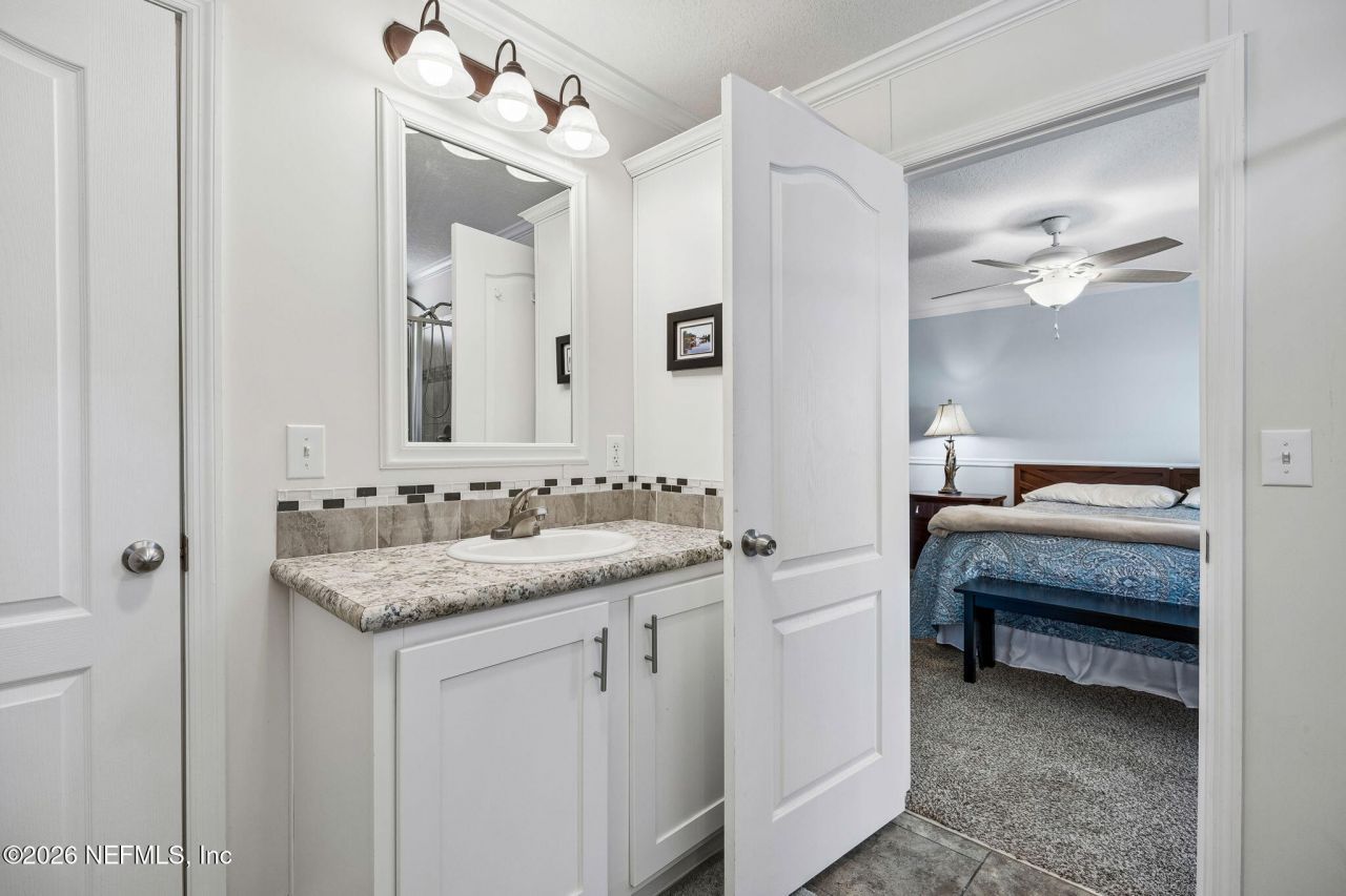 108 Sandra Lane, Crescent City, FL 32112 Photo