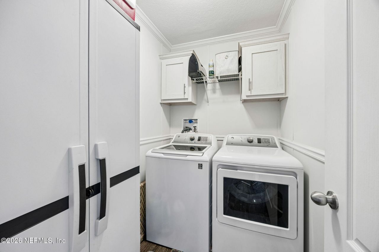 108 Sandra Lane, Crescent City, FL 32112 Photo