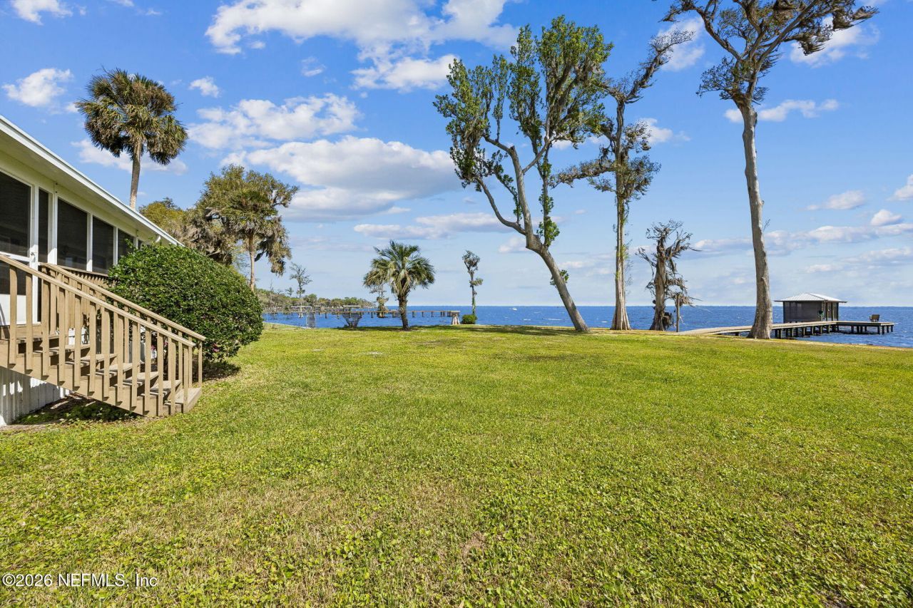 108 Sandra Lane, Crescent City, FL 32112 Photo