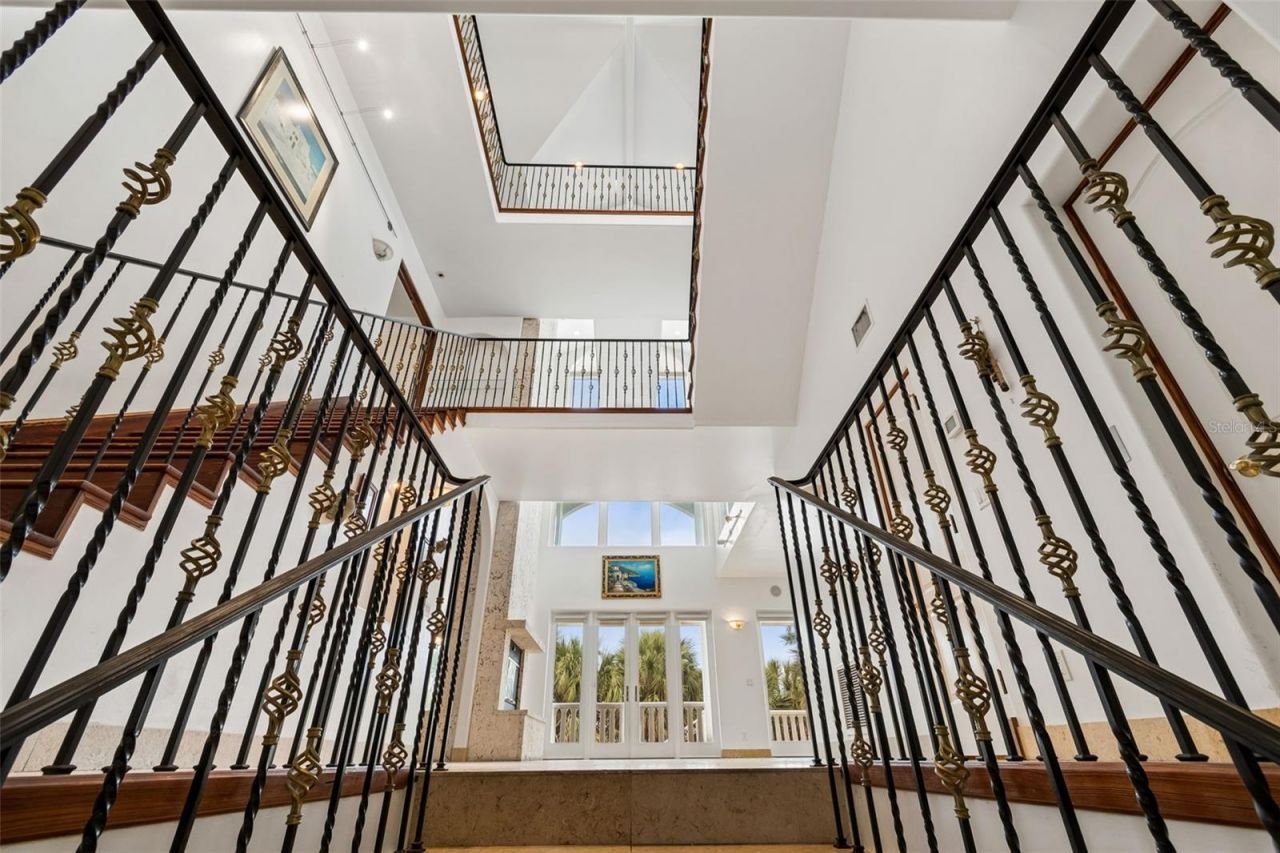 2811 Sunset Way, Saint Pete Beach, FL 33706 Photo