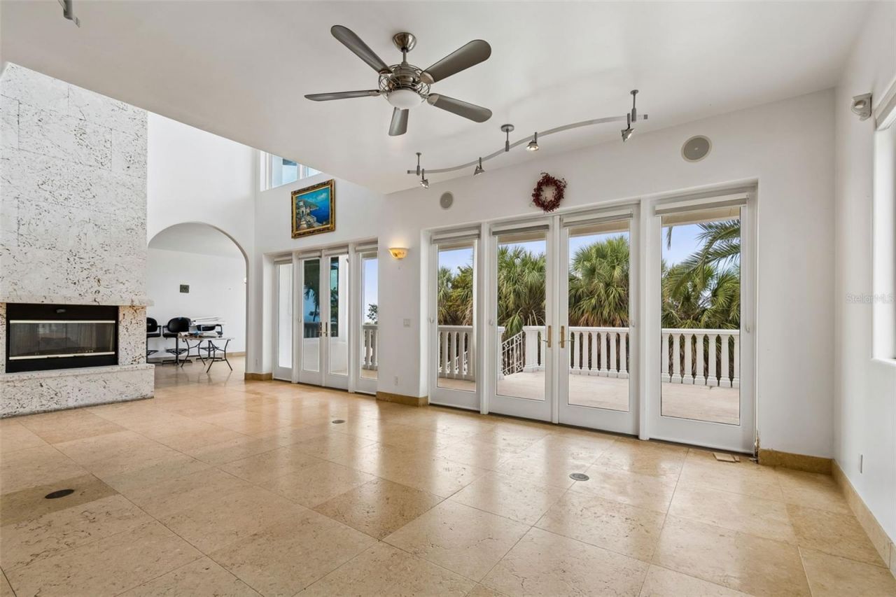 2811 Sunset Way, Saint Pete Beach, FL 33706 Photo