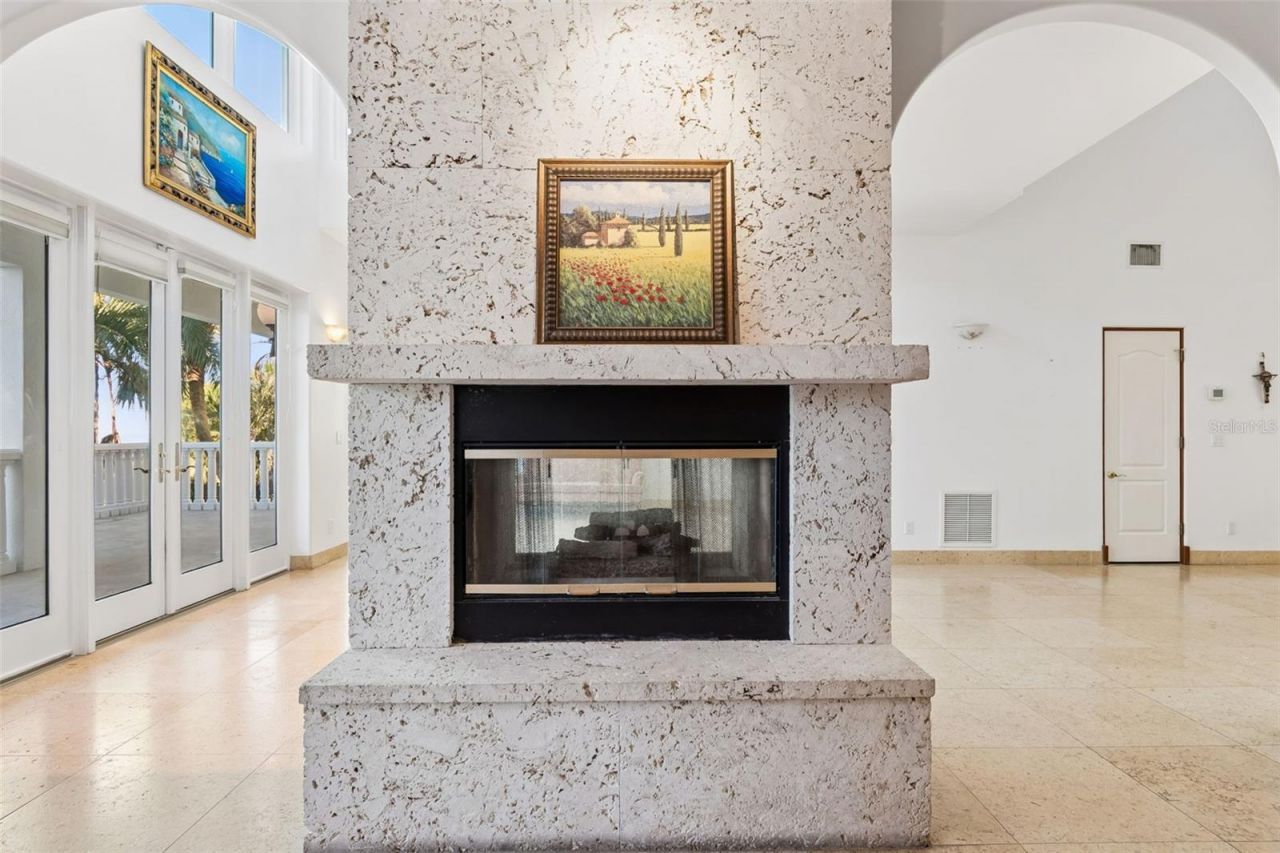 2811 Sunset Way, Saint Pete Beach, FL 33706 Photo