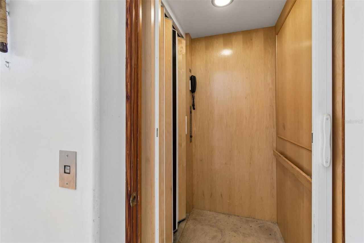 2811 Sunset Way, Saint Pete Beach, FL 33706 Photo