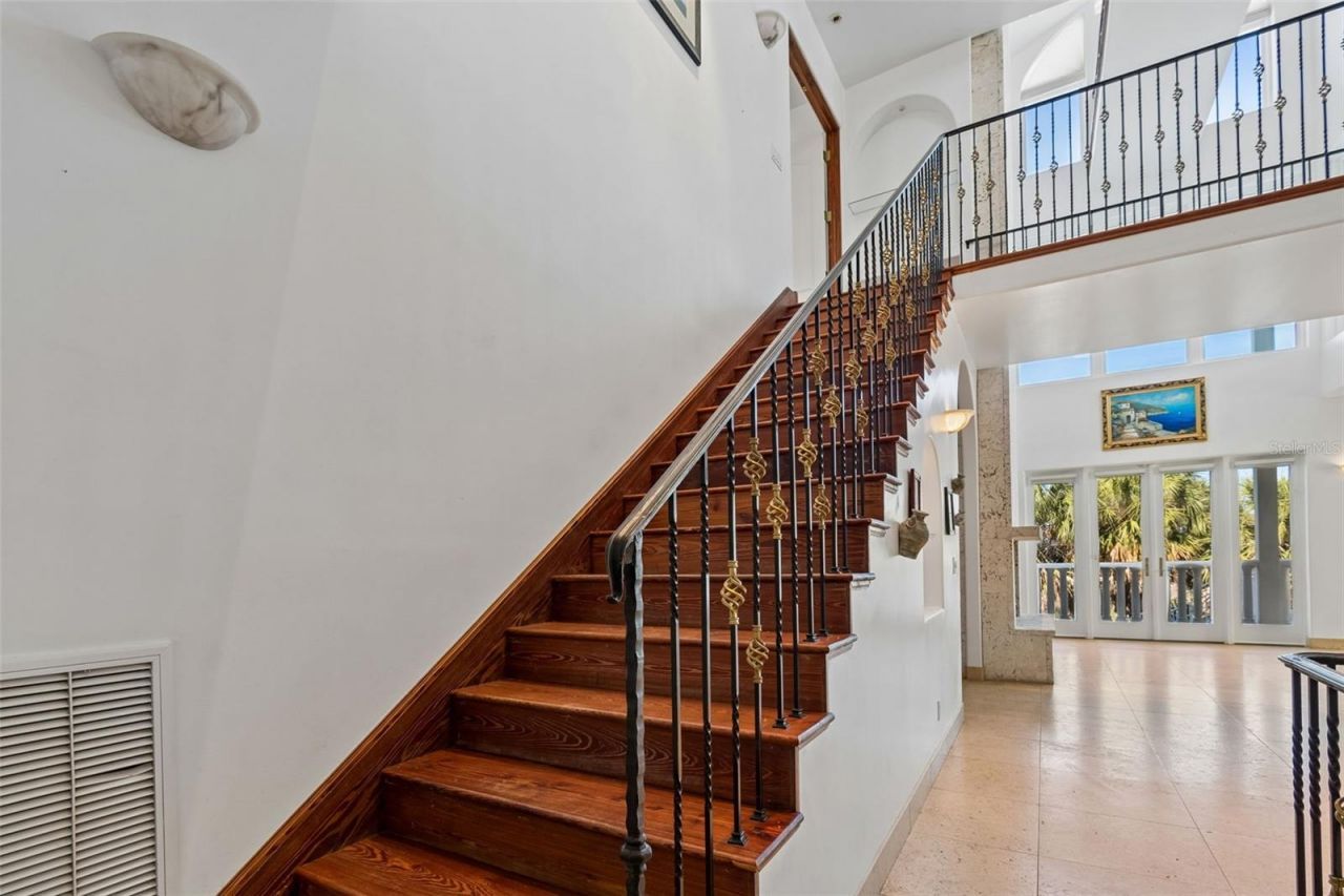 2811 Sunset Way, Saint Pete Beach, FL 33706 Photo