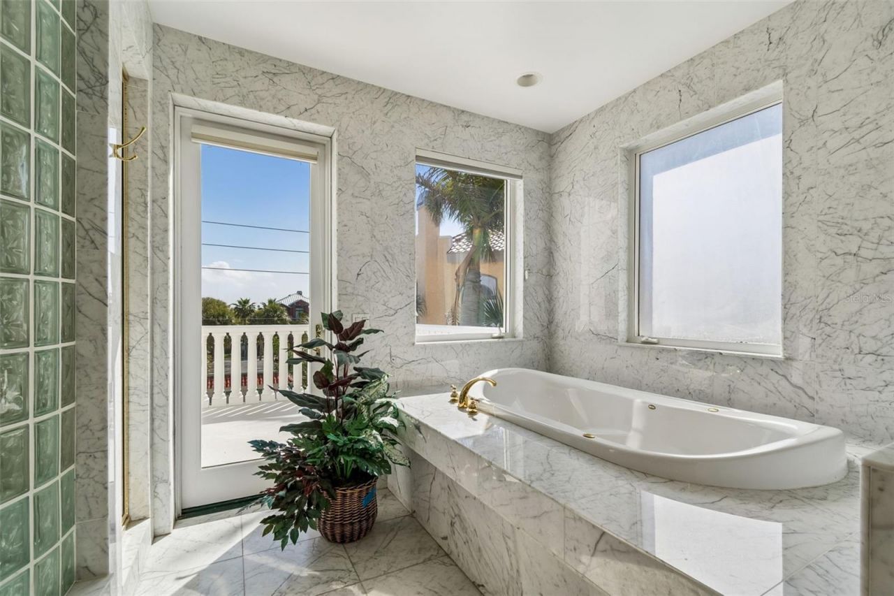 2811 Sunset Way, Saint Pete Beach, FL 33706 Photo