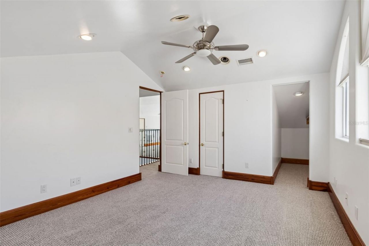 2811 Sunset Way, Saint Pete Beach, FL 33706 Photo