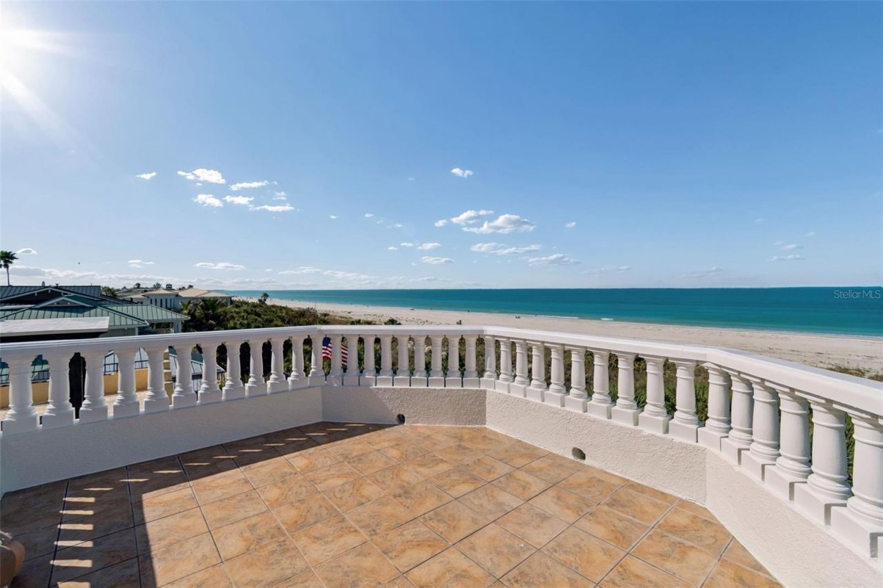 2811 Sunset Way, Saint Pete Beach, FL 33706 Photo