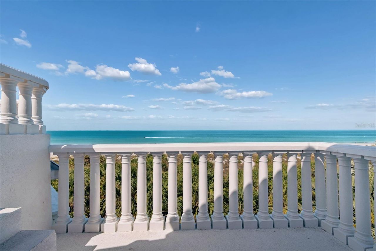 2811 Sunset Way, Saint Pete Beach, FL 33706 Photo