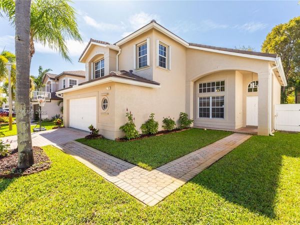 17422 SW 33rd St , Miramar, FL 33029