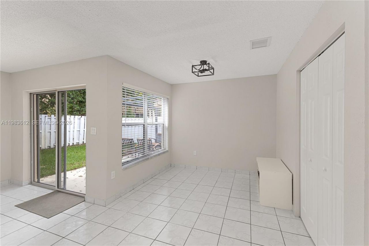 17422 SW 33rd St , Miramar, FL 33029 Photo