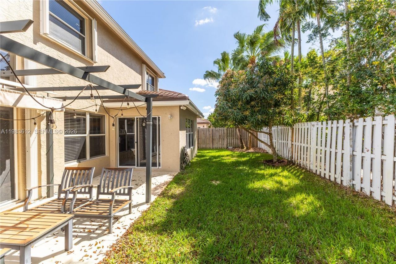 17422 SW 33rd St , Miramar, FL 33029 Photo