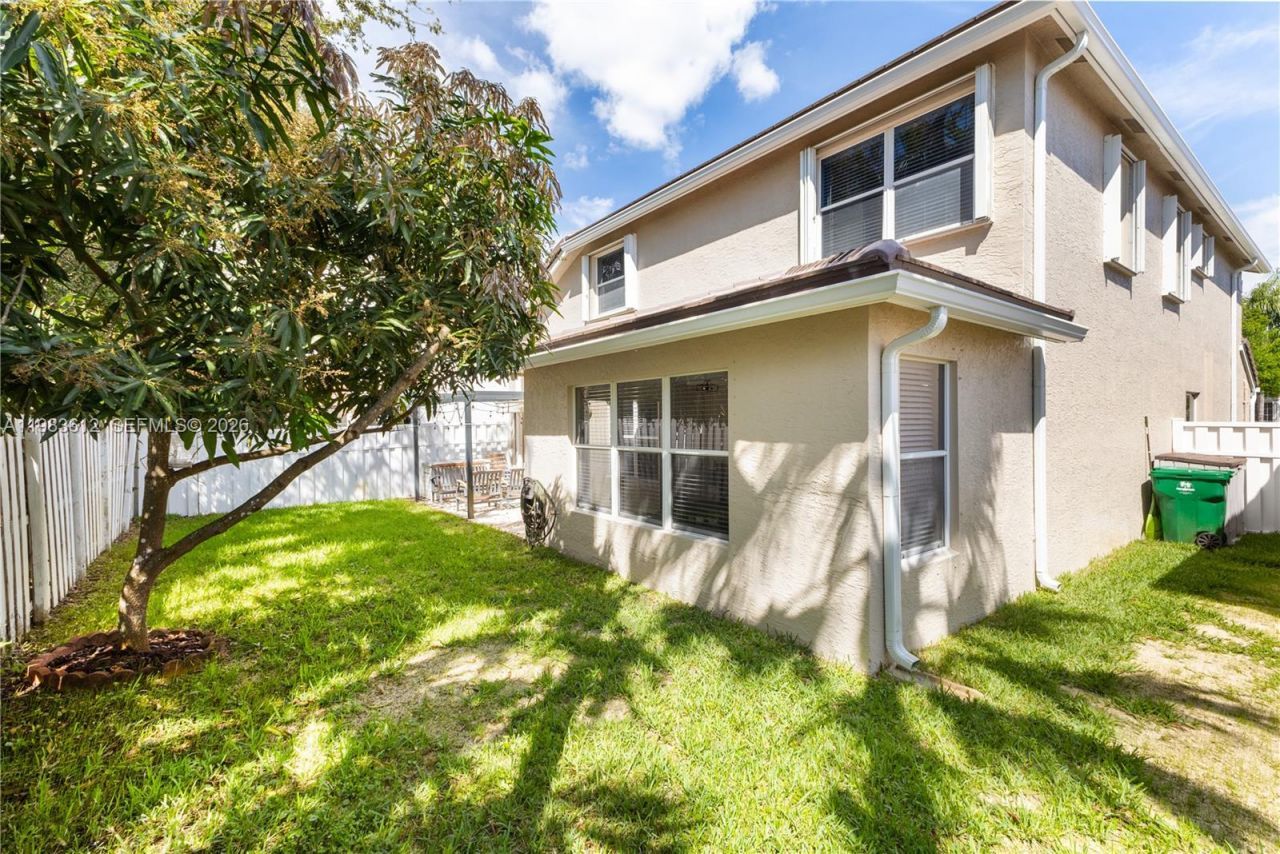 17422 SW 33rd St , Miramar, FL 33029 Photo